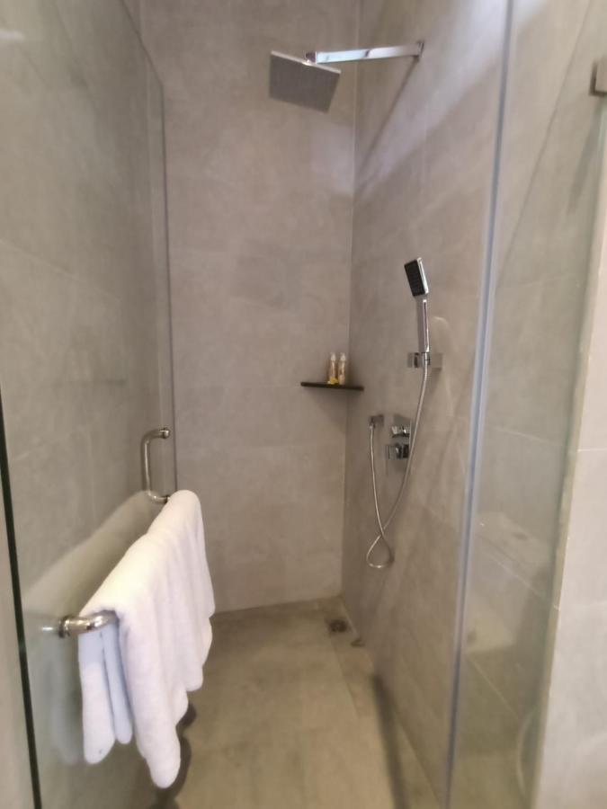 The Kd Suites & Coffee Shop Munggu Екстер'єр фото