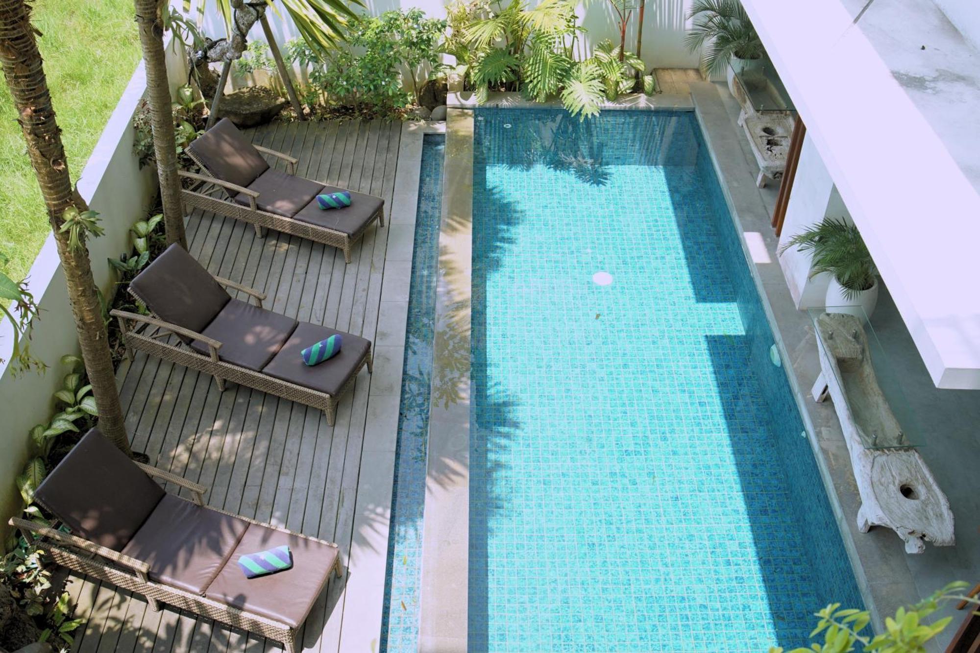 The Kd Suites & Coffee Shop Munggu Екстер'єр фото